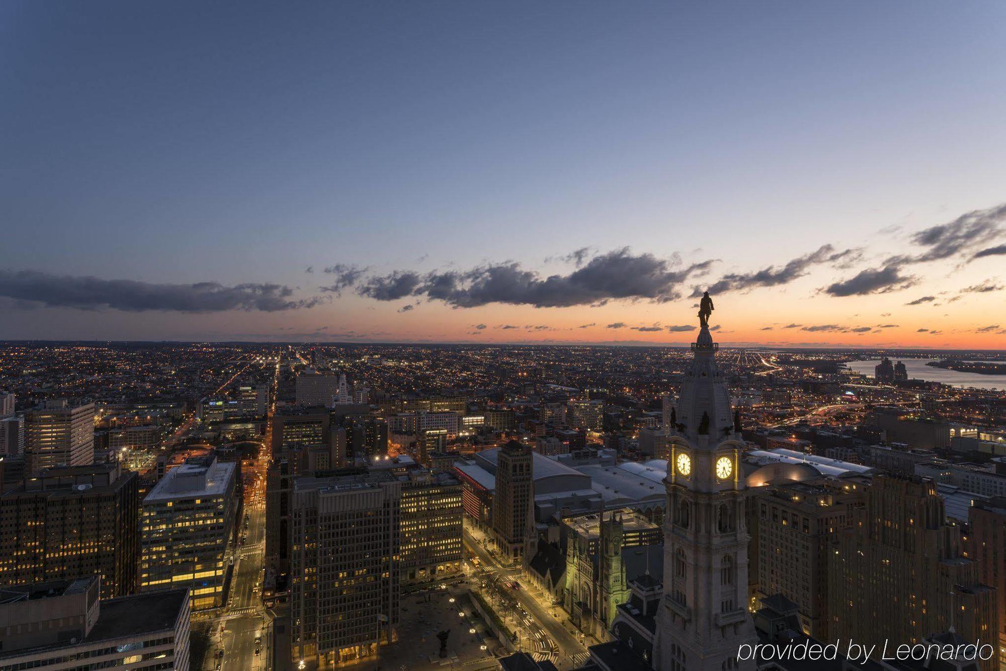 The Ritz-Carlton, Philadelphia Hotel Exterior photo